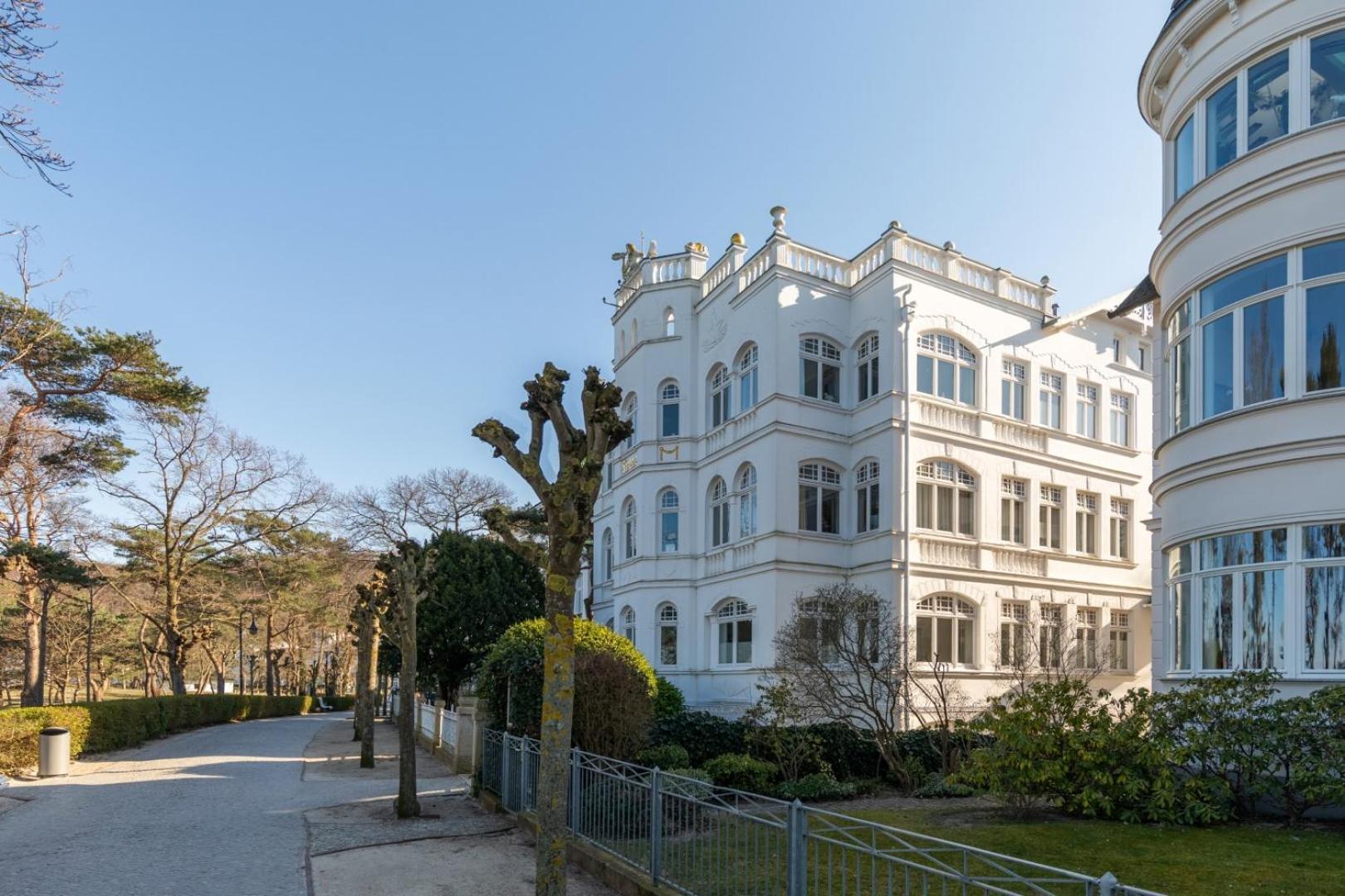 Seeschloss 13 *
